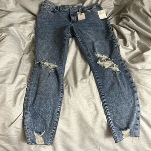 Good American Good Waist Cropped Jean